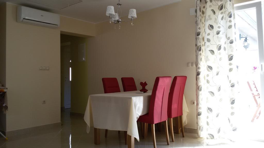 Apartman Viktorija Vodice Exterior photo
